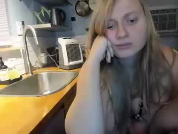webcam girl scartit live cam image #3670881