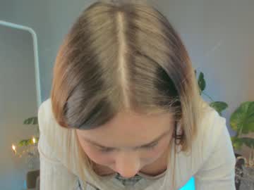 webcam girl yohji_yamamotoo live cam image #3345293