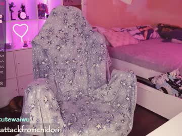 webcam girl yourcutewaifu live cam image #2533241
