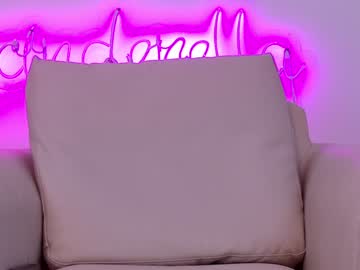 webcam girl shycinderella live cam image #1787910
