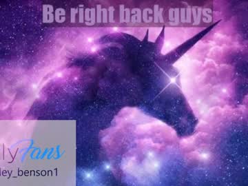 webcam girl ashley_benson1 live cam image #4808571