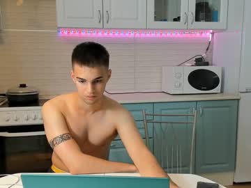 webcam man cute_joni live cam image #2638222