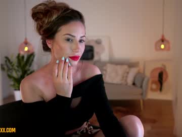 webcam girl provocatrixx live cam image #1726955