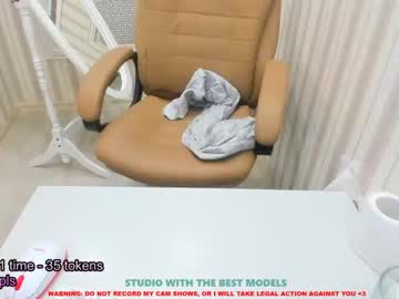 webcam girl rosalie_coy live cam image #1681523