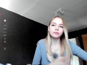 webcam girl ur_sweet_lily live cam image #2080595