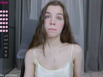 webcam girl monika_youthfull live cam image #4856198