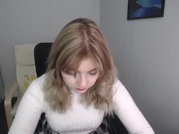 webcam girl fioniacz live cam image #1241730