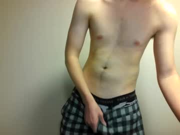 webcam man urhotuniroomie live cam image #7114948
