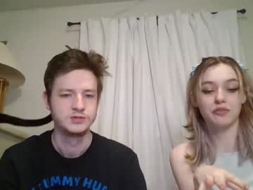 webcam couple leojamie live cam image #3638110