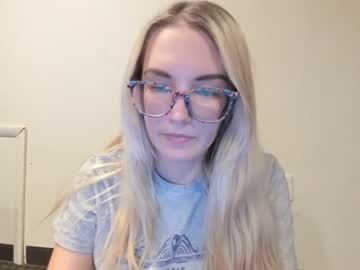 webcam girl mariah95 live cam image #419603