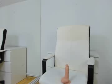 webcam girl ingridblondy94 live cam image #1850849