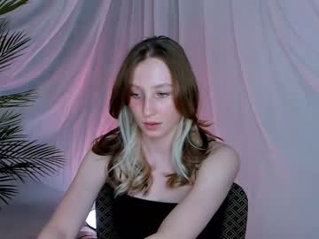 webcam girl brittgoodie live cam image #6119141