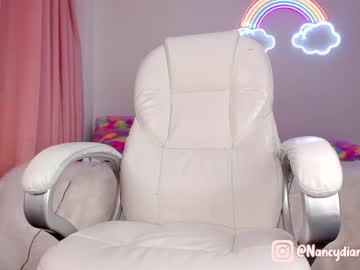 webcam girl nancydiamonds live cam image #2602694