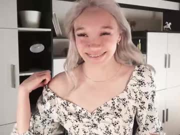 webcam girl barbie_loveey live cam image #7106894