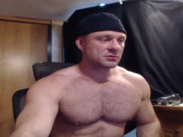 webcam man 9fat_inches live cam image #4198592
