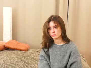 webcam girl felicebattersby live cam image #7055743