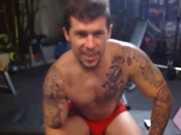 webcam man browneyedmuscleboy32 live cam image #5689751
