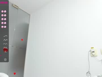 webcam girl katty_lovel live cam image #1408370