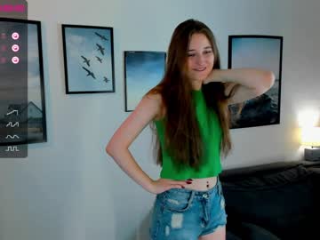 webcam girl maliatale live cam image #4155448