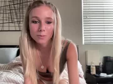 webcam girl cutemaddie12 live cam image #6651209
