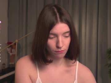 webcam girl petal_of_passion live cam image #7071938