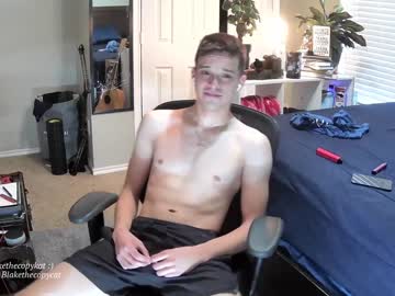 webcam man letsplayblake live cam image #2752161