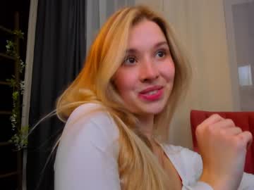 webcam girl milablush live cam image #5514152