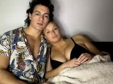 webcam couple chulo33333 live cam image #6227218