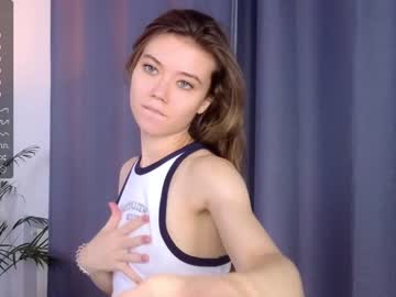 webcam girl lil_babe_ live cam image #5585450