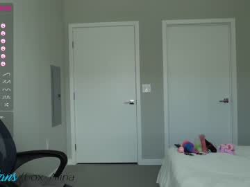 webcam girl fox_alina live cam image #4348569