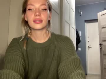 webcam girl angel_from_sky live cam image #2764135