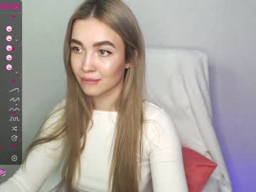 webcam girl yourvirusqueen_ live cam image #2281147
