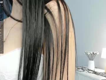 webcam girl on_rooftops live cam image #6939212