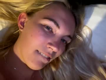 webcam girl mariah95 live cam image #118710