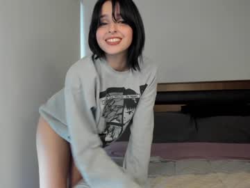 webcam girl yourfreakygirl live cam image #2401064