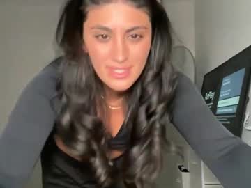 webcam girl adriannasweetness live cam image #7062786