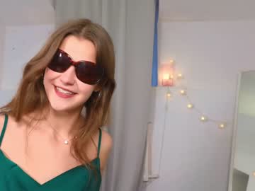 webcam girl eli_sun live cam image #3773849