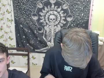 webcam man logancorvus live cam image #1856468