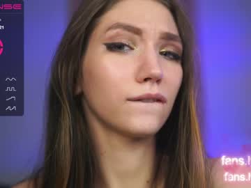 webcam girl angels_kiss live cam image #3079743