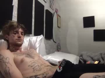webcam couple prettyboyszn live cam image #5382552