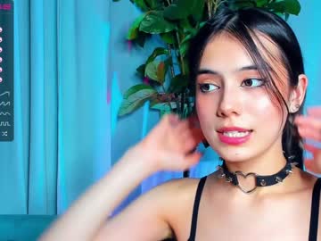 webcam girl aimeebaca live cam image #1978421