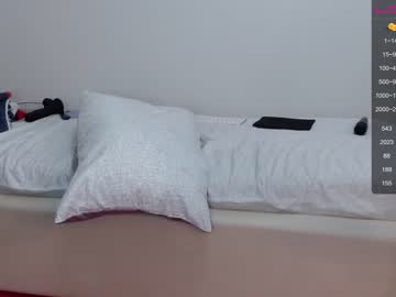 webcam girl carmela_fox live cam image #5060575