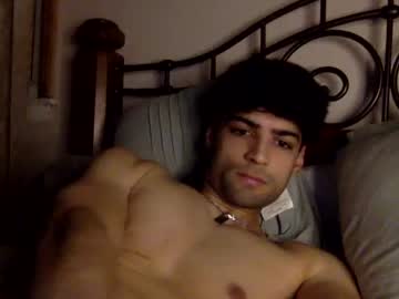 webcam man chezanoic_acid live cam image #6690220
