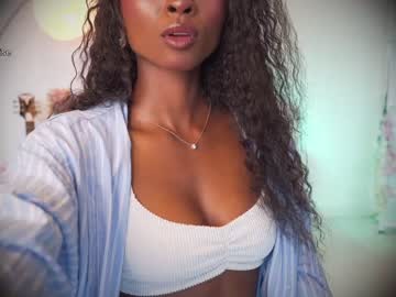 webcam girl tayraparadise live cam image #1947465