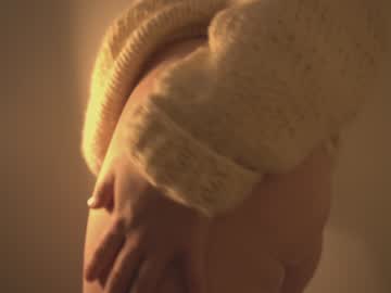 webcam girl bibi_it_is live cam image #1819010
