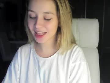 webcam girl sun_shine_baby live cam image #1014274