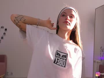 webcam girl mango_shake live cam image #1673718