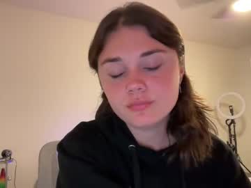 webcam girl queencassidyy live cam image #5396166