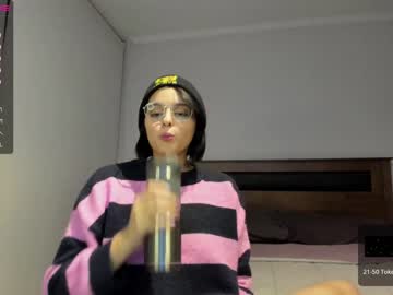 webcam girl yourfreakygirl live cam image #4499727