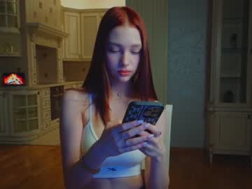 webcam girl shirleywhitney live cam image #6456086